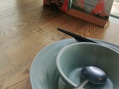 -蜜桃餐厅·伴山(湖滨商业街店)