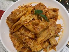 -老佛爷铜炉蛙锅(海岸城店)