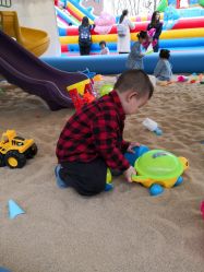 -萌宠亲子动物乐园(槐房万达店)