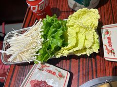 -沙胆彪炭炉牛杂煲(上海日月光广场店)