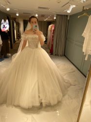 点击看大图 -GRACE KELLY婚纱与礼服(北京店)
