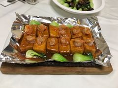 铁板虾仁豆腐-蓝天宾馆·融合菜·宴席(解放大道店)