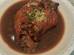 -老码头黑皮肘子锅包肉(文政街店)