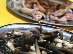 -光头仔烧鸡牛杂店