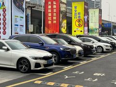 -龙阳广场-地下停车库