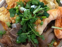 猪脚螺蛳粉-家味螺蛳粉&烤鱼(五角场店)