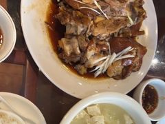 -聚首堂·特色小吃·肘子(什刹海德胜门店)