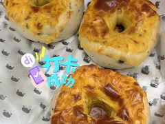 -沁屋面包店(人民东路店)