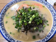 -一路飘香面馆