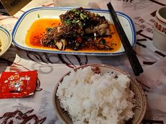 -耙吉吉川味小酒馆(本地人回头店)