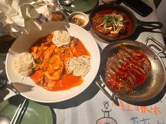 -Fuzzy Bistro 浮几韩餐·茶酒馆