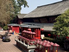 -峨眉山报国寺