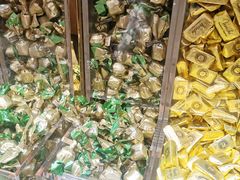 -VENCHI 闻绮(北京国贸商城店)