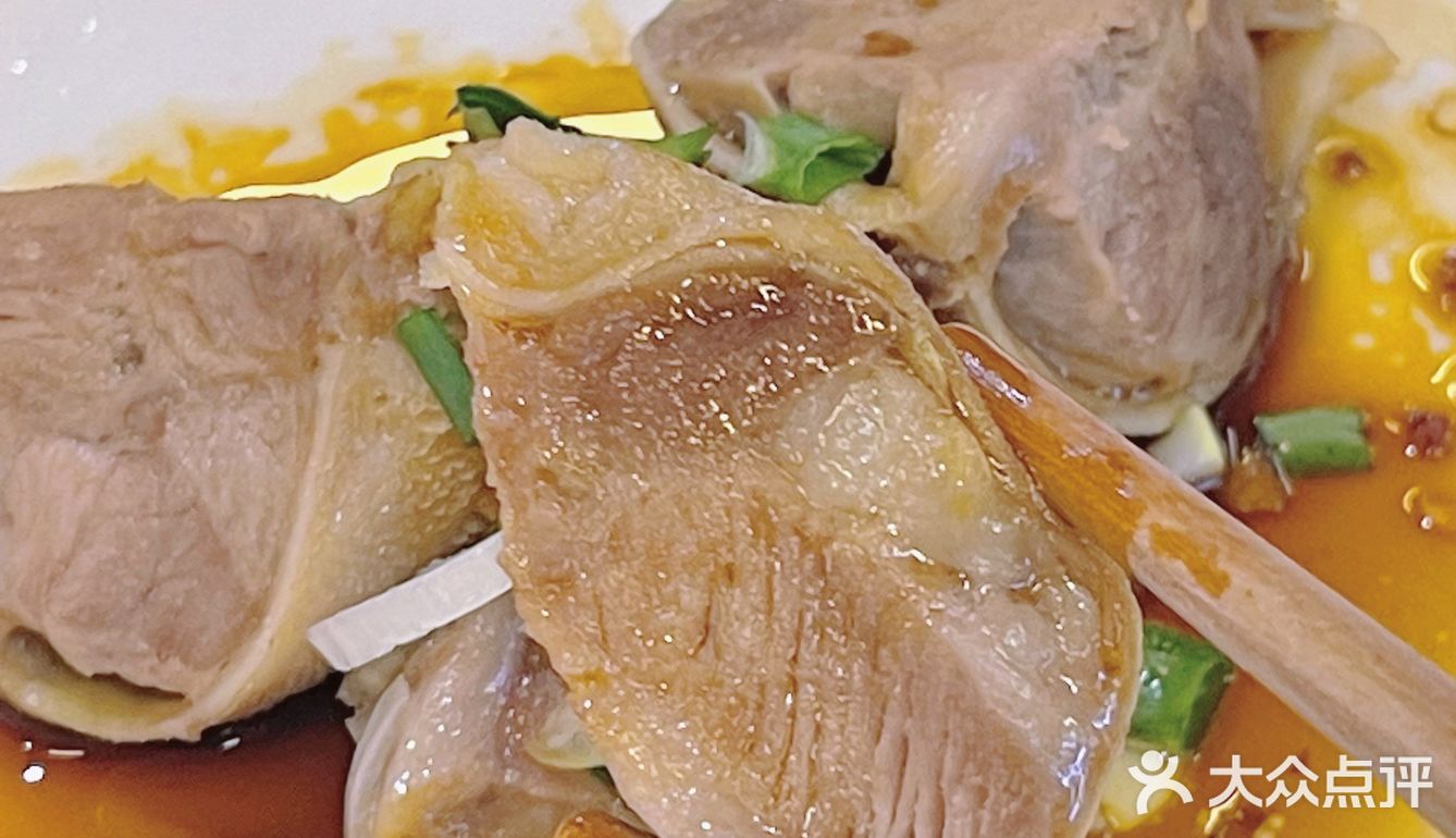 实惠探店｜这家羊汤大饼🫓，吃它就对了！