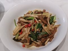 -七十七号厨房·新派江西菜(滨湖店)