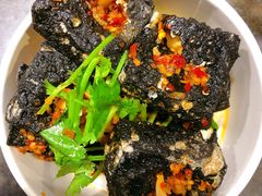 -黑色经典臭豆腐·湖南特产(太平街口店)