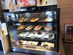 面包甜点陈列柜-麦当劳(百利广场店)