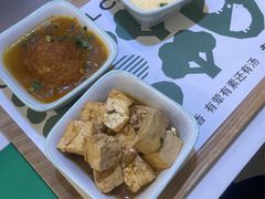 -老乡鸡(上海白玉兰广场店)