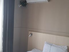 -锦江之星(苏州火车站万达广场平泷路地铁站店)