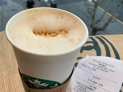 热烤巴旦木燕麦奶拿铁-星巴克臻选(湖滨道店)