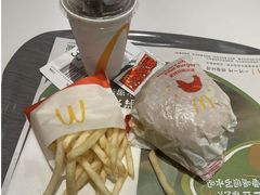 -麦当劳(杭州国际服装城店)