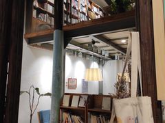 -猫的天空之城概念书店(苏州平江店)