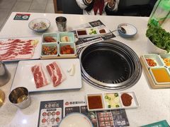 -韩香福烤肉庄园(华夏路店)