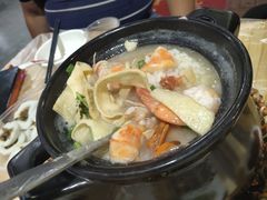 -皮蛋弟砂锅店(总店)