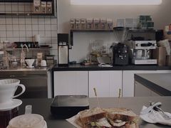 -明谦·Coffee&Cocktail Bar(美您公园店)