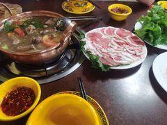 -银同牦牛肉火锅