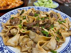 -壹阁胡羊焖饼(特色小吃街店)