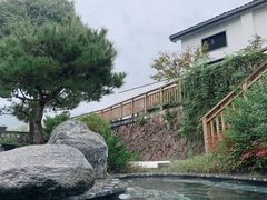 -红星坪温泉精品酒店