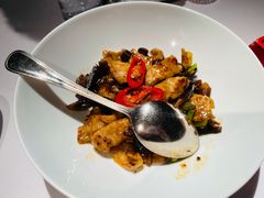 鸡枞菌小炒肉-悦轩中餐厅·高空江景·杭州柏悦酒店