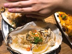 加拿大生蚝-辉记炭烧海鲜大排档·老字号(福田店)