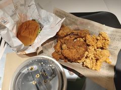 -肯德基(春申店)