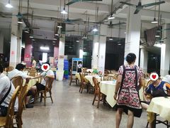 -标记美食新鲜猪杂(兴南大道店)