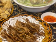 竹签猪颈肉-祈胜邨•顺德鱼生•顺德菜(容桂店)
