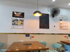 -老何家后安粉·糟粕醋海鲜火锅(三亚湾椰梦长廊店)