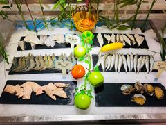 -腾阁自助餐厅(朝林广场店)