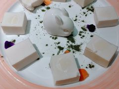 当红白小白-玉玲珑(陆家嘴店)