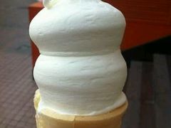 蛋卷冰激凌-DQ·蛋糕·冰淇淋(新世纪6F店)
