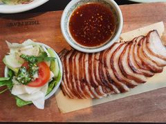 烧猪颈肉-大头虾越式风味餐厅(光明广场店)