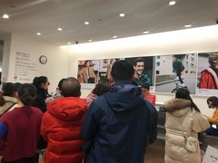 -优衣库(郑州丹尼斯大卫城店)