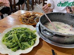 新鲜猪杂粥-南记食粥坊·宵夜大排档(莲花总店)