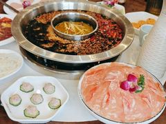 -憨石匠鲜菜火锅(沙坪坝融汇温泉店)