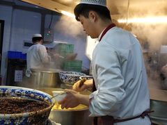 -马德元纯汤牛肉面(太奥广场店)