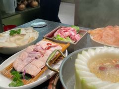 -得意咚瓜·顺德鱼生·冬瓜火锅(深圳首店)