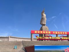 -古老冰山特色冰淇淋店(艾提尕尔店)