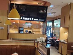 -小鱼小牛·鱼牛干锅·脆鱼火锅(世欧广场店)