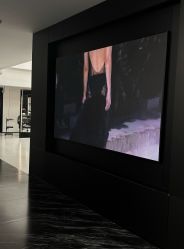 -SWANK SALON